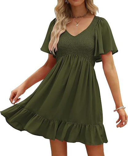 Women's Flowy Casual Mini Dresses 2026 Summer Graduation Smocked V Neck Vacation Dress Dress with Pockets